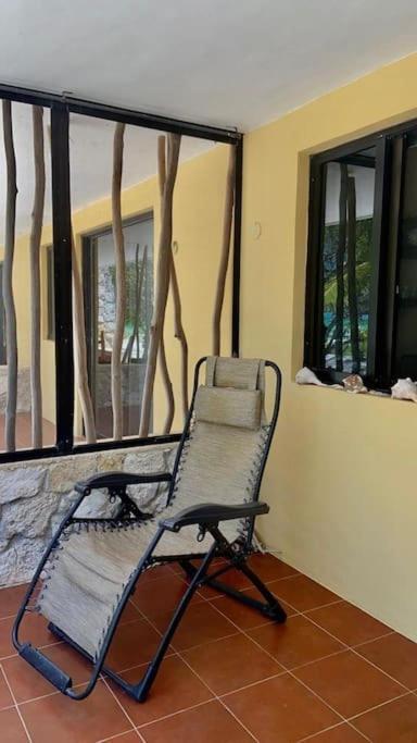 Beachfront Apartment With Swimming Pool. One Bedroom Celestun Εξωτερικό φωτογραφία